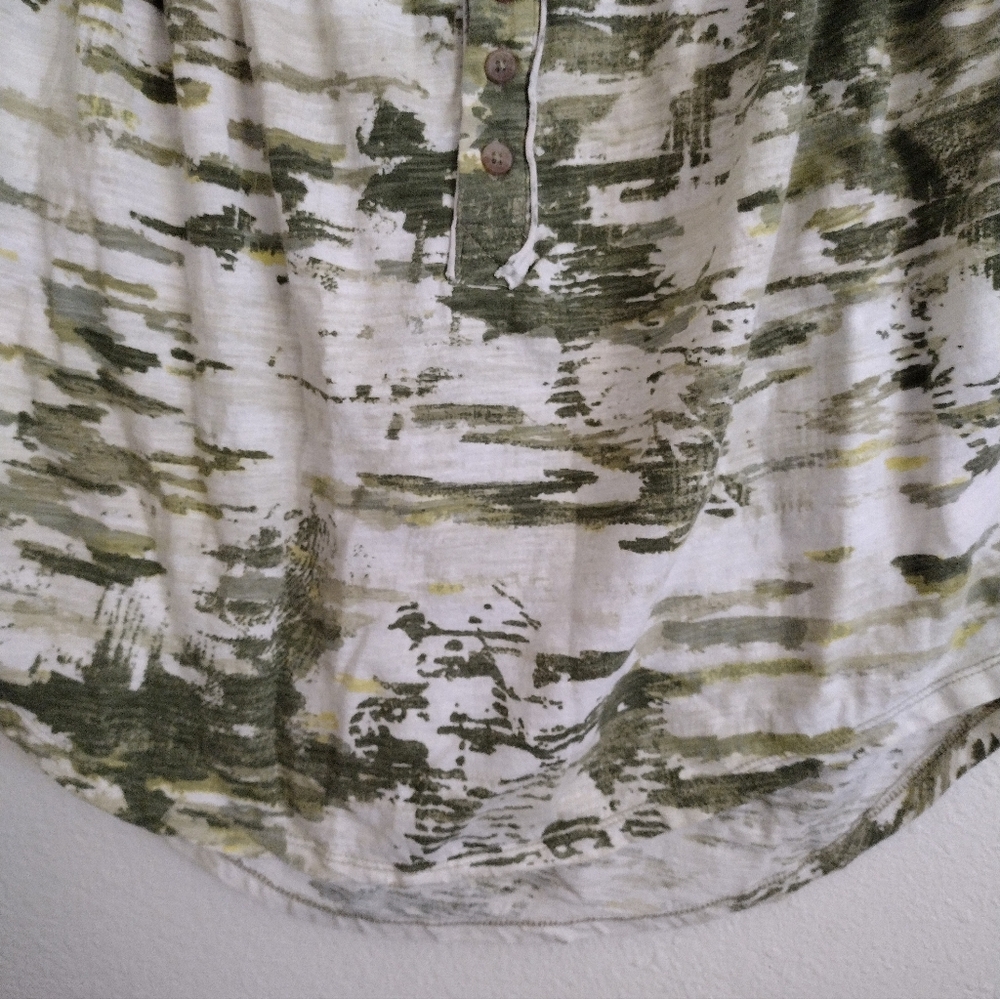 Pilcro Anthropologie Green Cream Ruched Henley Patterned Tshirt Size XXS - Picture 9 of 14